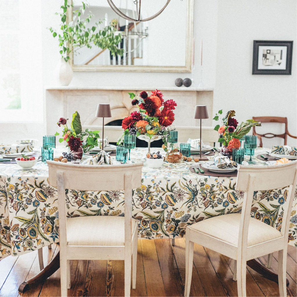 A Sharp Floral Friendsgiving