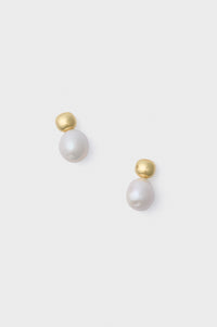 Pearl Sutton Earrings